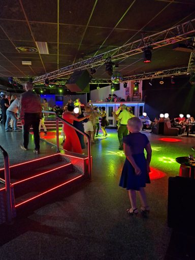 Photo salle de danse discothèque